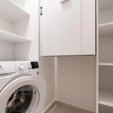 Unique Kalaranna District By The Sea